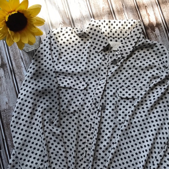 LOFT Tops - Loft long sleeve black and white blouse